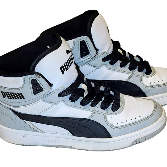 🔥 Kid's Puma Rebound Joy Size 5.5 - Picture 1 of 7